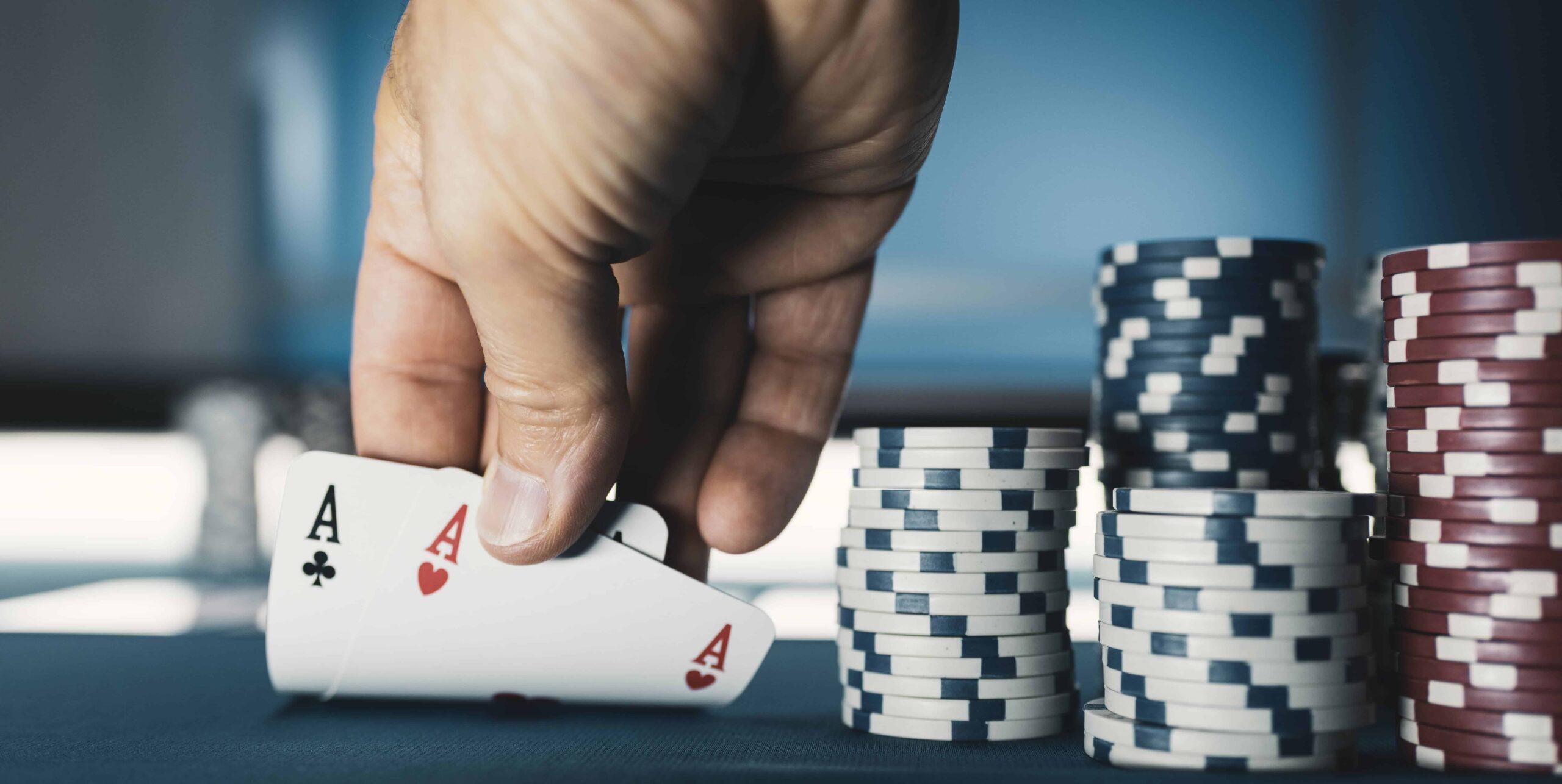 Hướng dẫn cách chơi Poker 3 Lá dành cho người mới bắt đầu